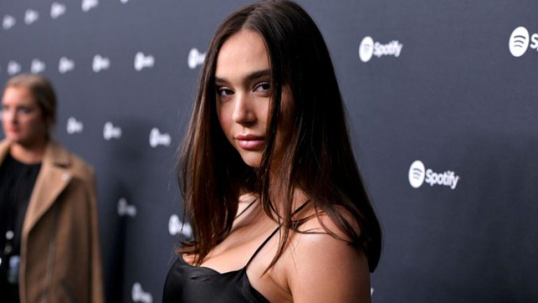 Alexis Ren – Altezza – Peso – Misure – Colore occhio – Wiki