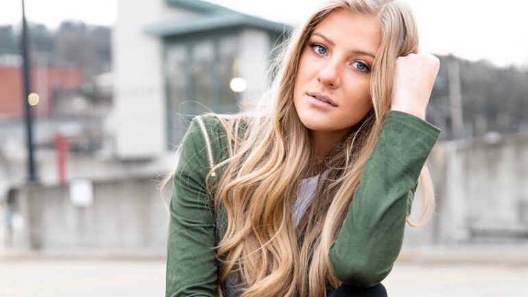 Paige Hyland – Altezza – Peso – Misure – Colore occhio – Wiki