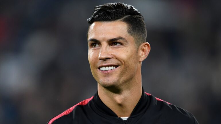 Cristiano Ronaldo – Altezza – Peso – Misure – Colore occhio – Biografia