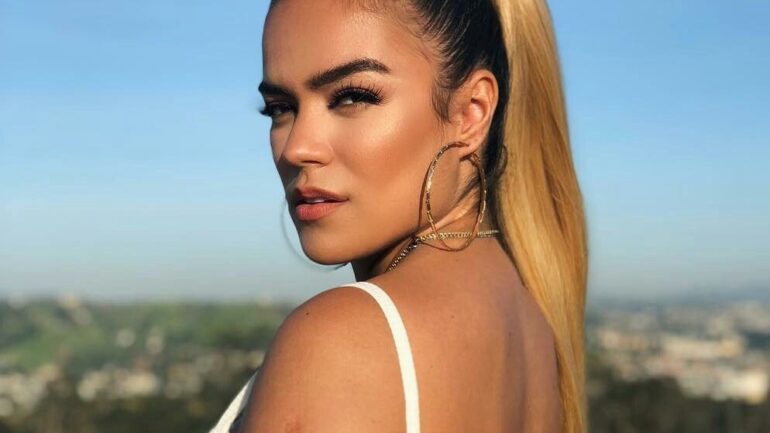 Karol G Biografia, Fatti, Colore Preferito, Cibo Preferiti, Fidanzato