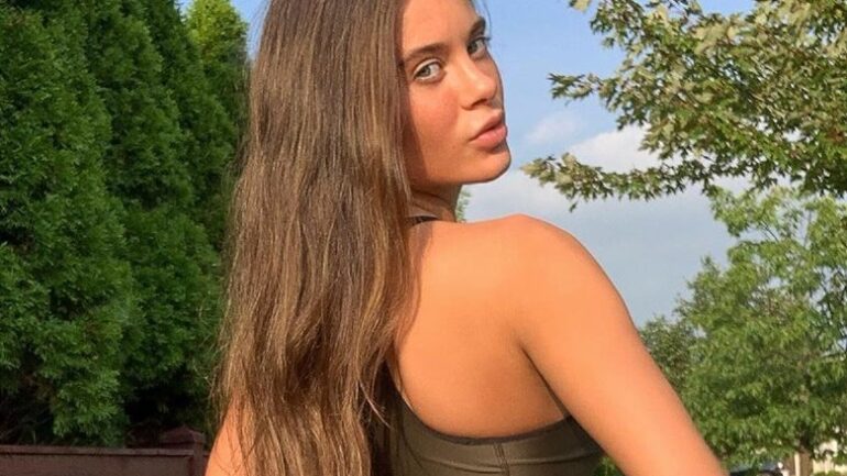 Lana Rhoades Biografia, Fatti, Colore Preferito, Film Preferiti, Fidanzato