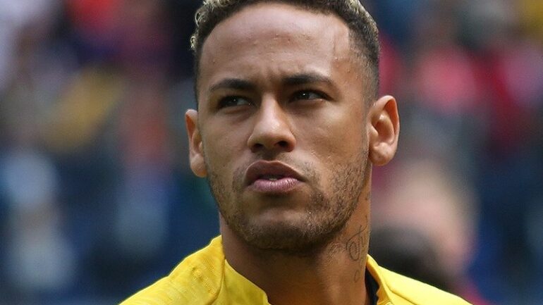 Neymar Altezza – Peso – Misure – Colore occhio – Colore dei capelli