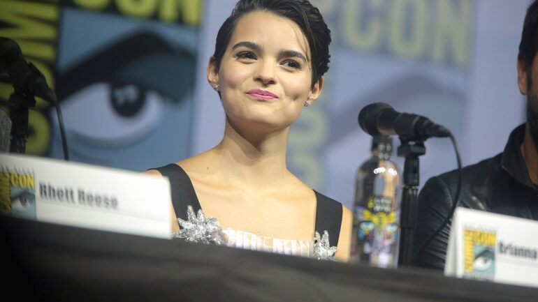 Brianna Hildebrand Altezza – Peso – Misure – Colore occhio