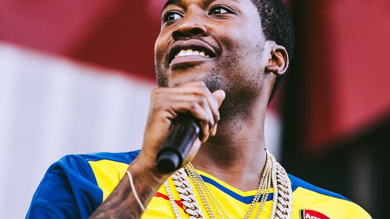 Meek Mill Altezza – Peso – Misure – Colore occhio
